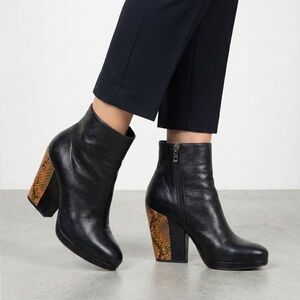 DRIES VAN NOTEN 100% Genuine Leather Croc Wrapped Heel Side Zip Booties Sz 40